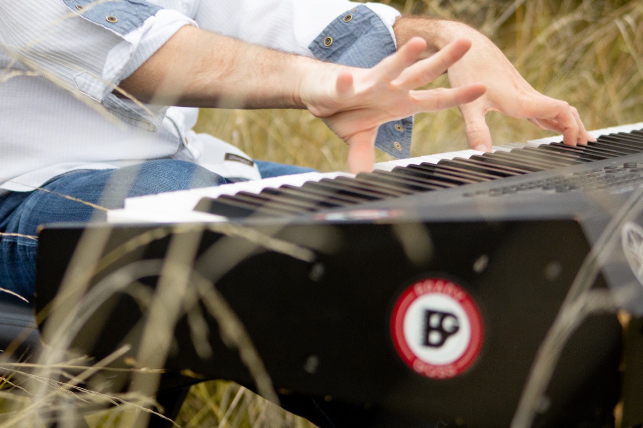 Brady goss yamaha keyboard motifXf8